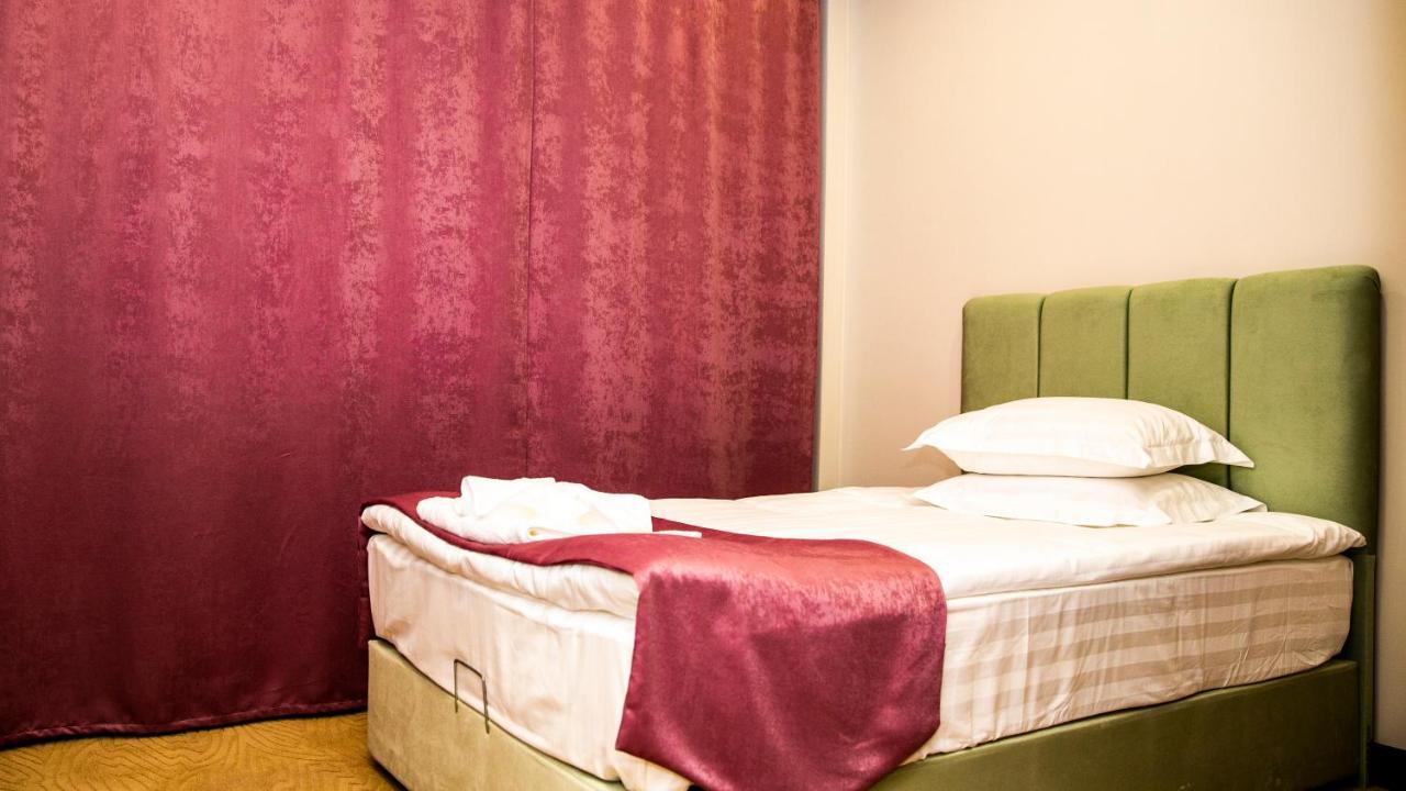 Sulo Atyrau Hotel Kültér fotó