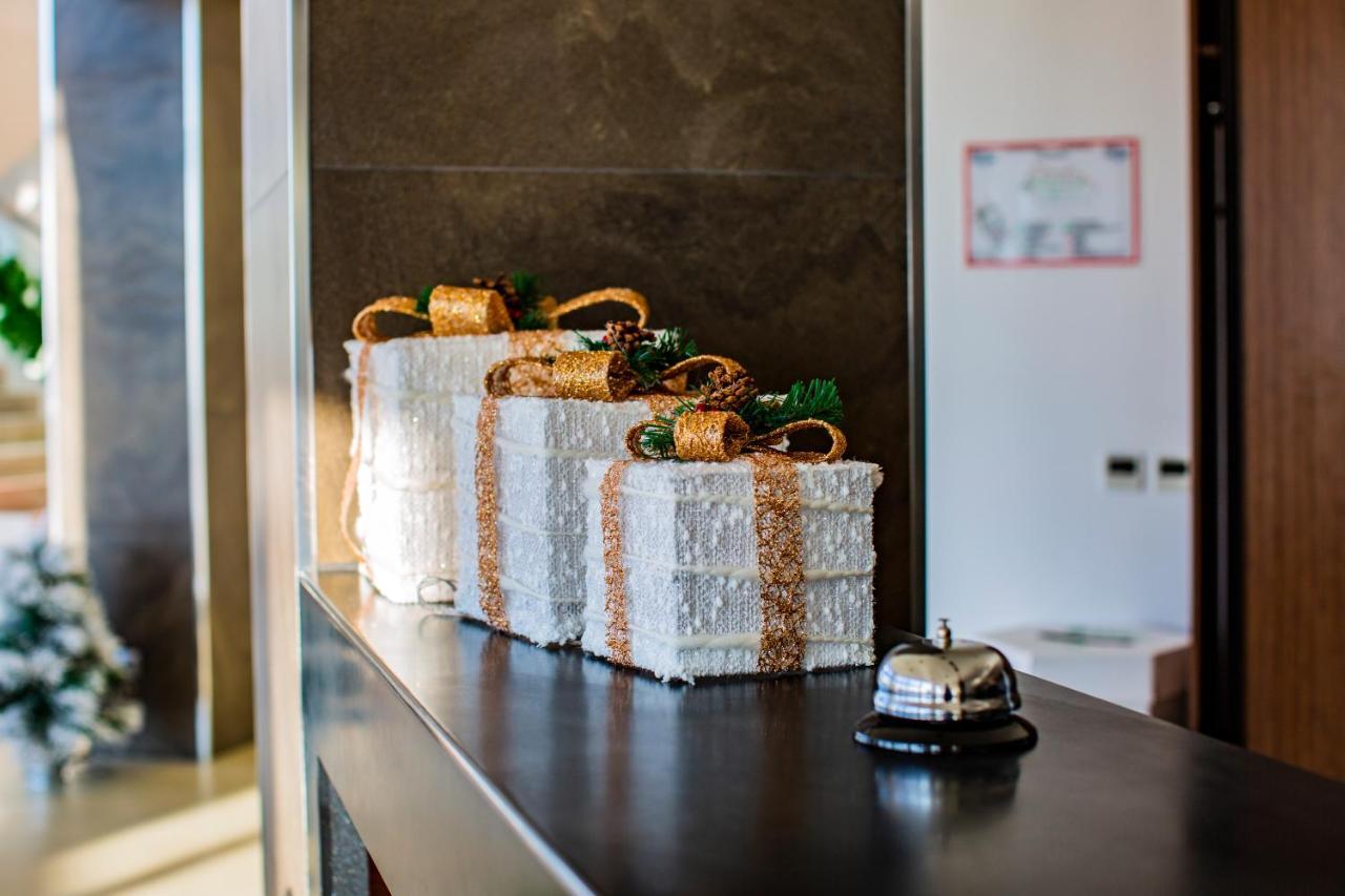 Sulo Atyrau Hotel Kültér fotó